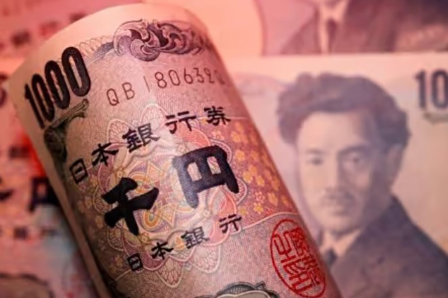 Official hopes yen rebound will lower import costs